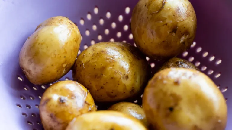 How Long Do I Boil Small Potatoes?